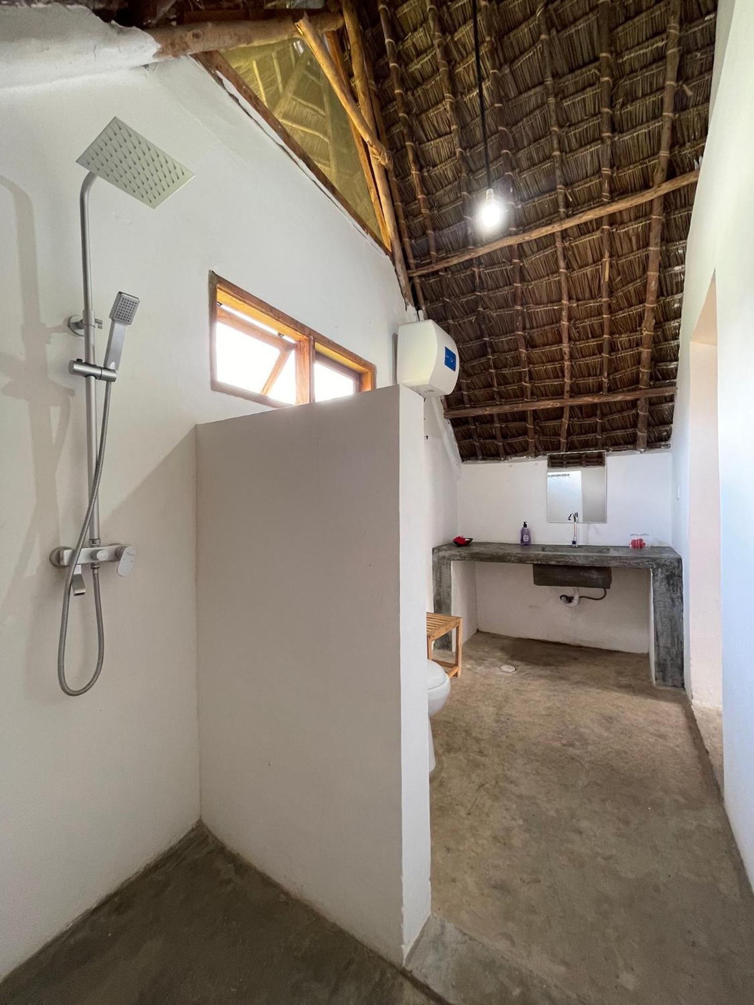 Kokopelli Bungalows Nungwi Exterior photo